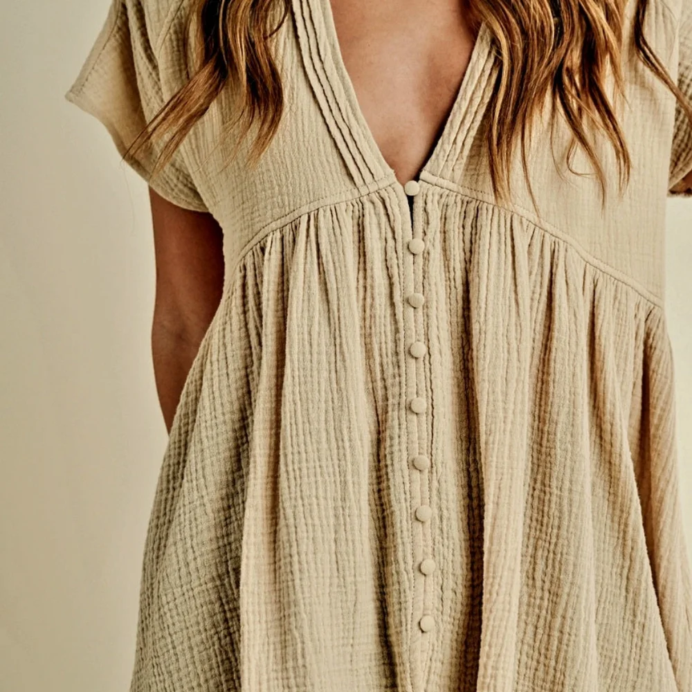 NWT Aemi+Co Women's Cream Button-Down Top 🔥😎 - Picture 5 of 6